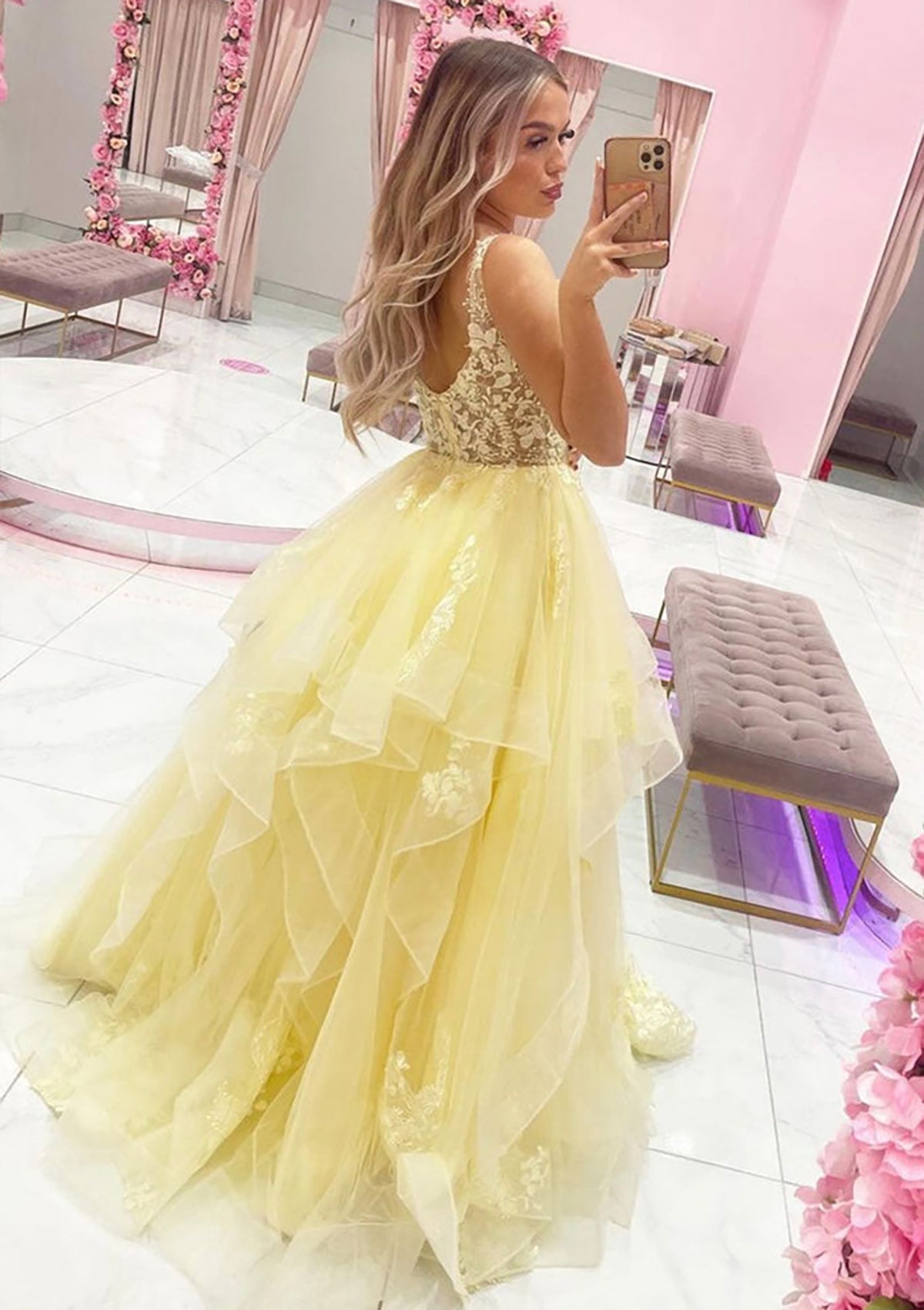 A-line Plunging Sleeveless Ruffled Lace Tulle Floor-Length Prom Dress
