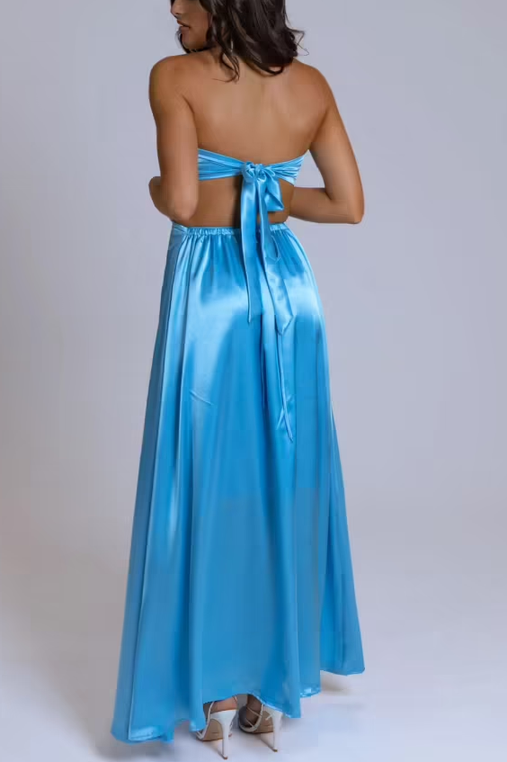 Blue Satin A-Line Evening Dress with Scoop Neck and Pleats