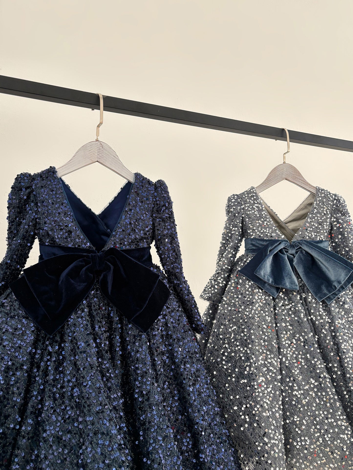 Long Sleeve V Neck Knee Length Navy Sequin Birthday Party Flower Girl Dress