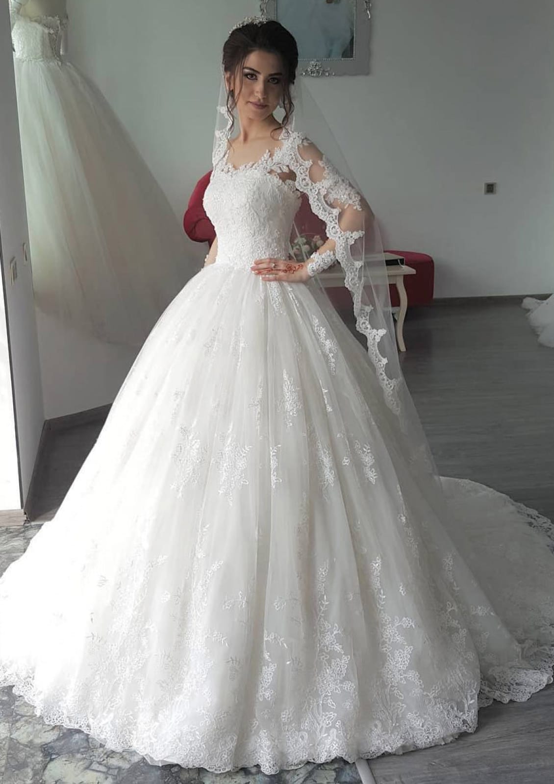 Illusion Long Sleeve Court Lace Ball Gown Bridal Wedding Dress Illusion Long Sleeve Court Lace Ball Gown Bridal Wedding Dress