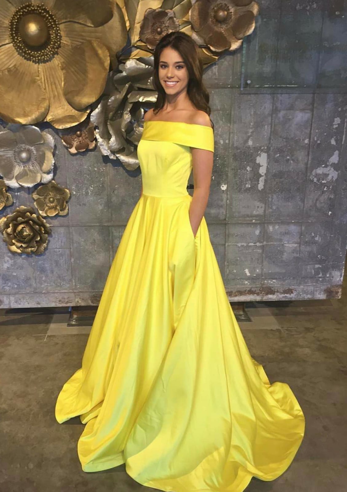 open lace back dress A-line Off Shoulder Straight Neck Sweep Train Yellow Satin Prom Dress open lace back dress A-line Off Shoulder Straight Neck Sweep Train Yellow Satin Prom Dress