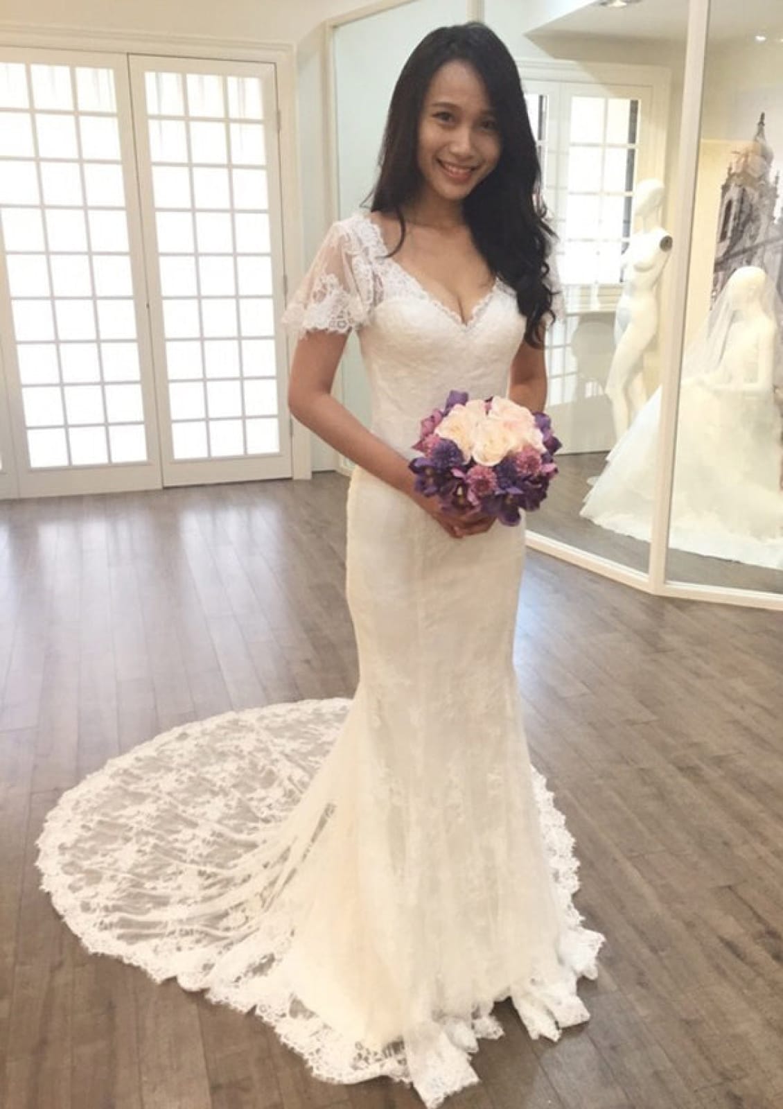 A-Line Elegant Sexy Wedding Guest Formal Evening Dress Off Shoulder Short Sleeve Court Train Stretch Satin with Split,BD1494 main image 1