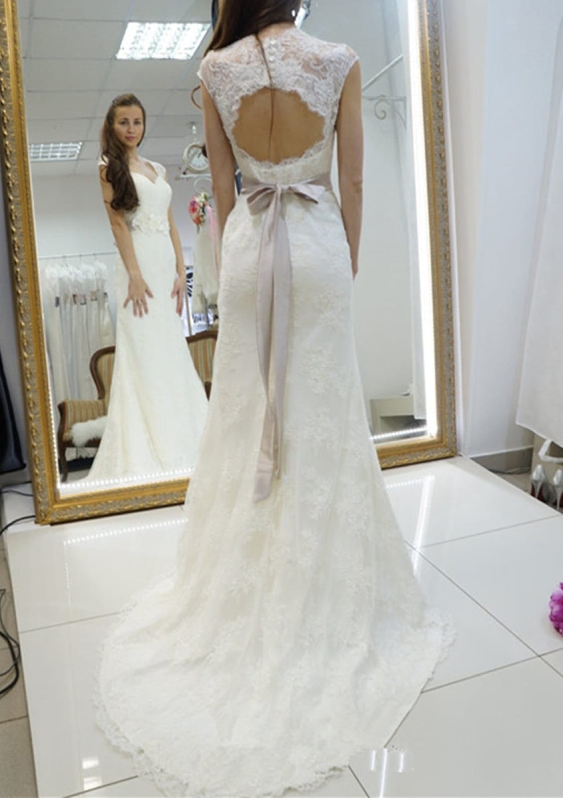 Sheath/Column Cap Sleeeve Court Lace Wedding Dress Sash