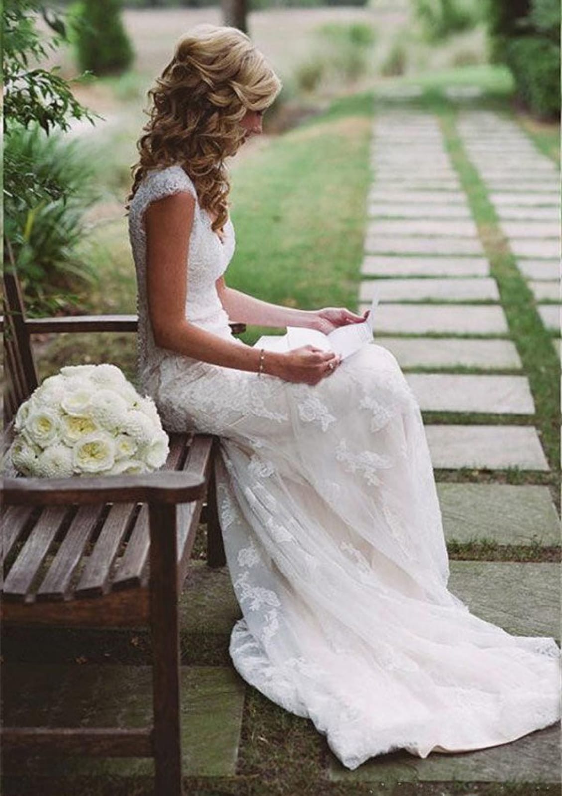 Trumpet Cap Sleeve Keyhole Buttons Court Lace Bridal Wedding