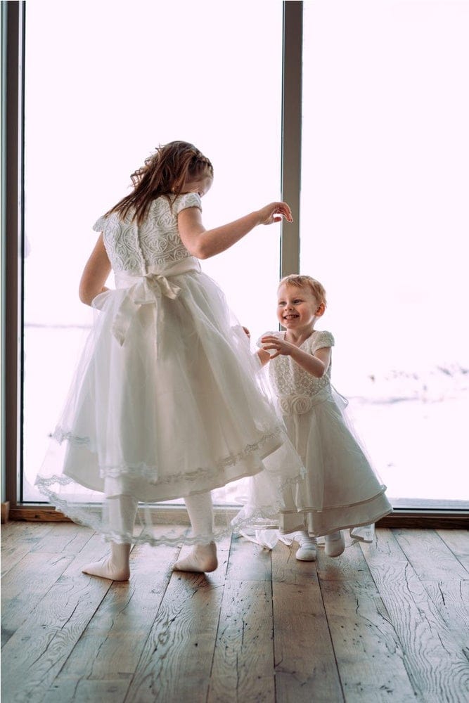 10 Sweetheart Neckline Flower Girl Dresses For Shabby Chic Wedding