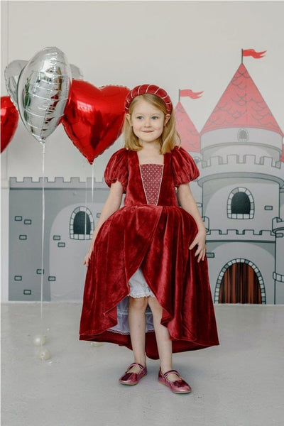 Red Flower Girl Dresses For A Romantic Valentine's Day Wedding