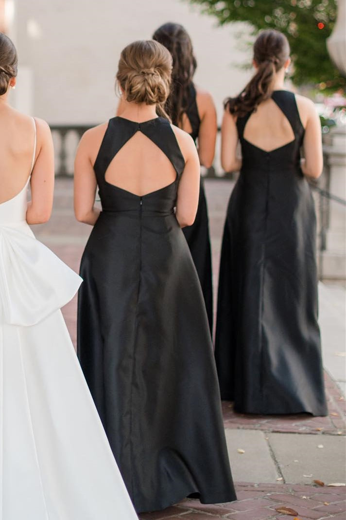 Round Neck Cutout Back A-Line Floor Length Evening Gown