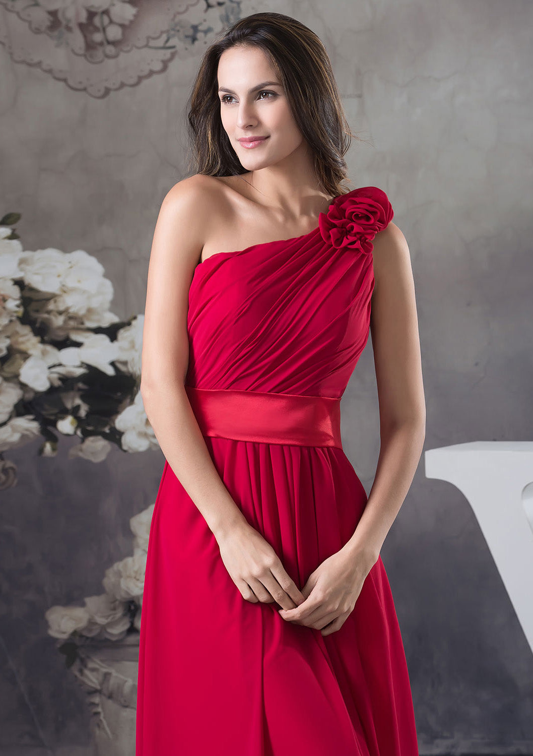 Vestido de dama de honor de chifón con corte en A, de un solo hombro, hasta el suelo, con flores plisadas