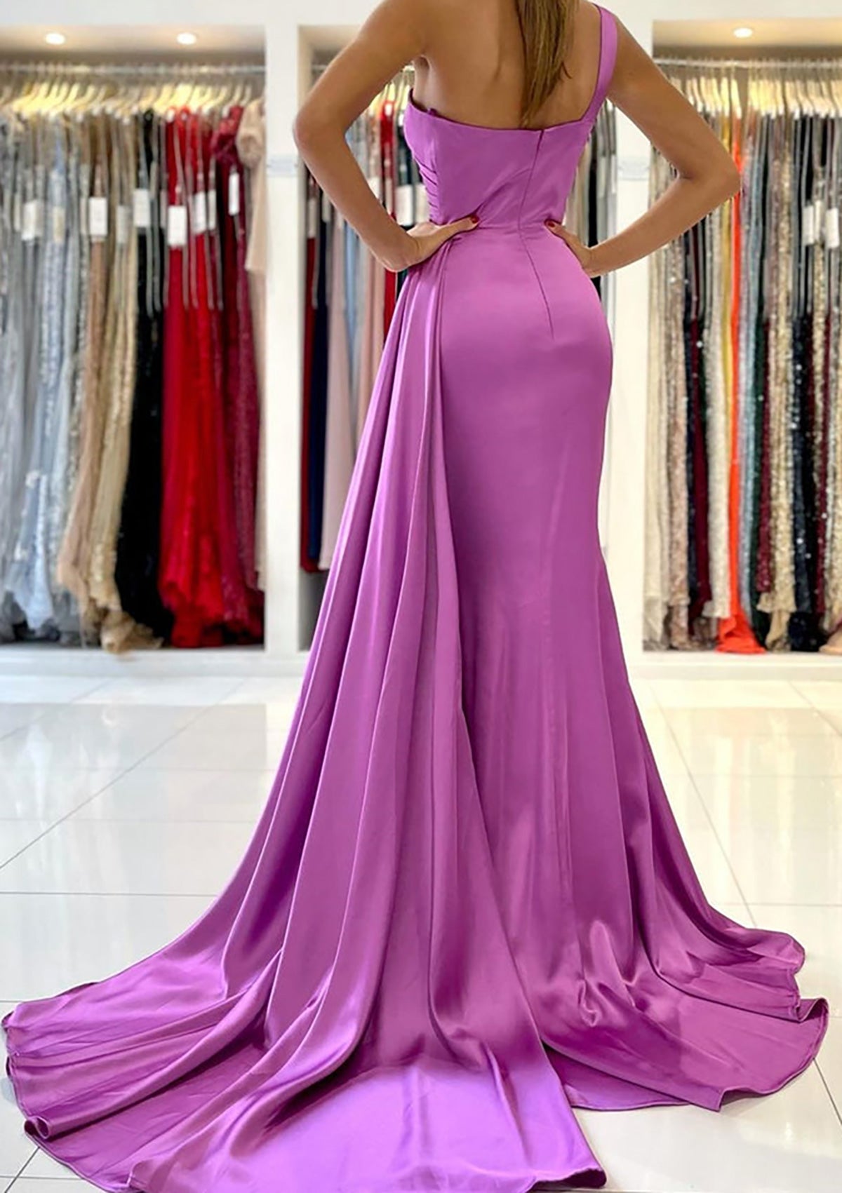 Trumpet Prom Dress One-Shoulder Sleeveless Sweep Train Satin Long, Draping