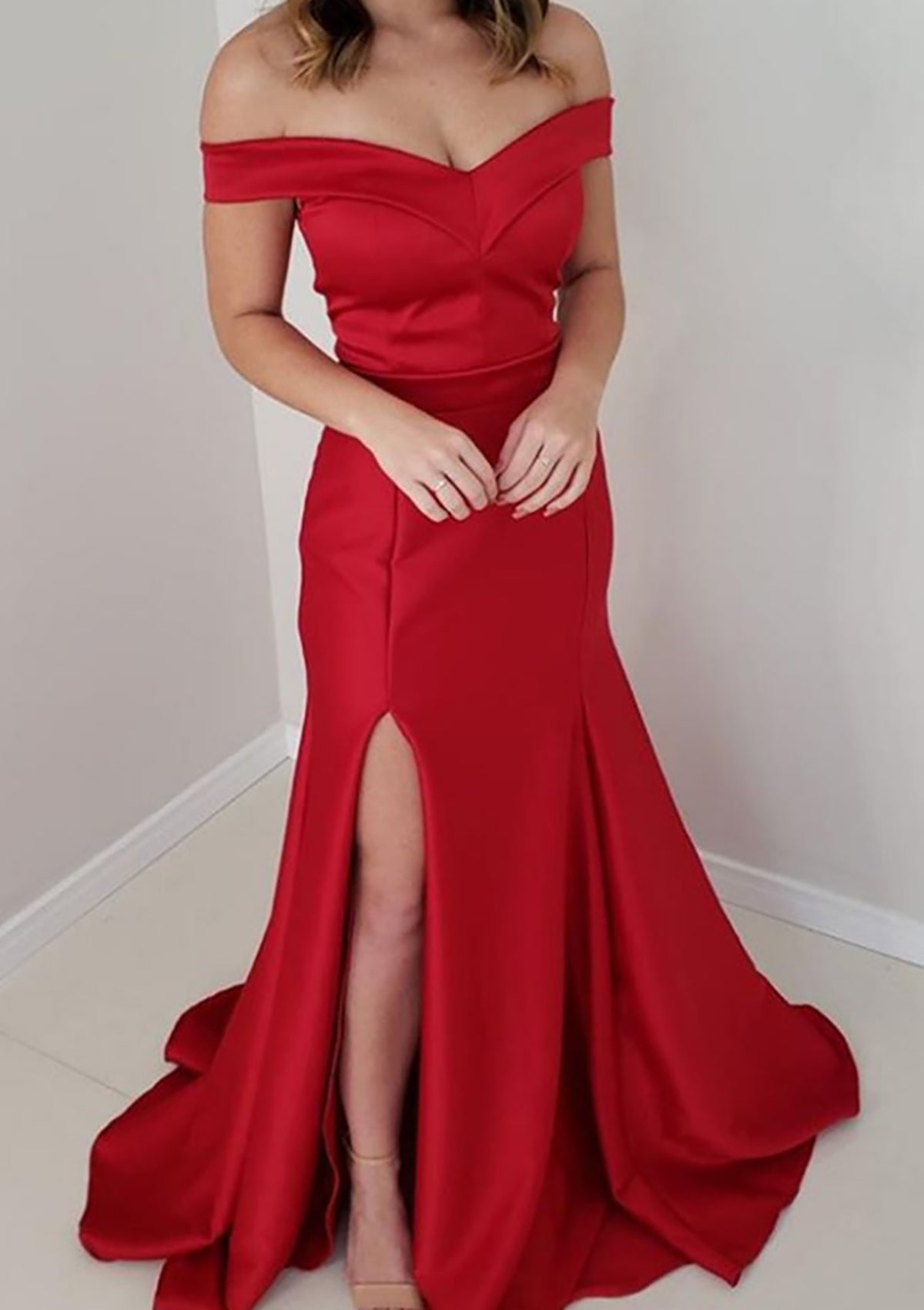 Trumpet Prom Dress Off Shoulder V-neck Sleeveless Red Satin Long, Slit