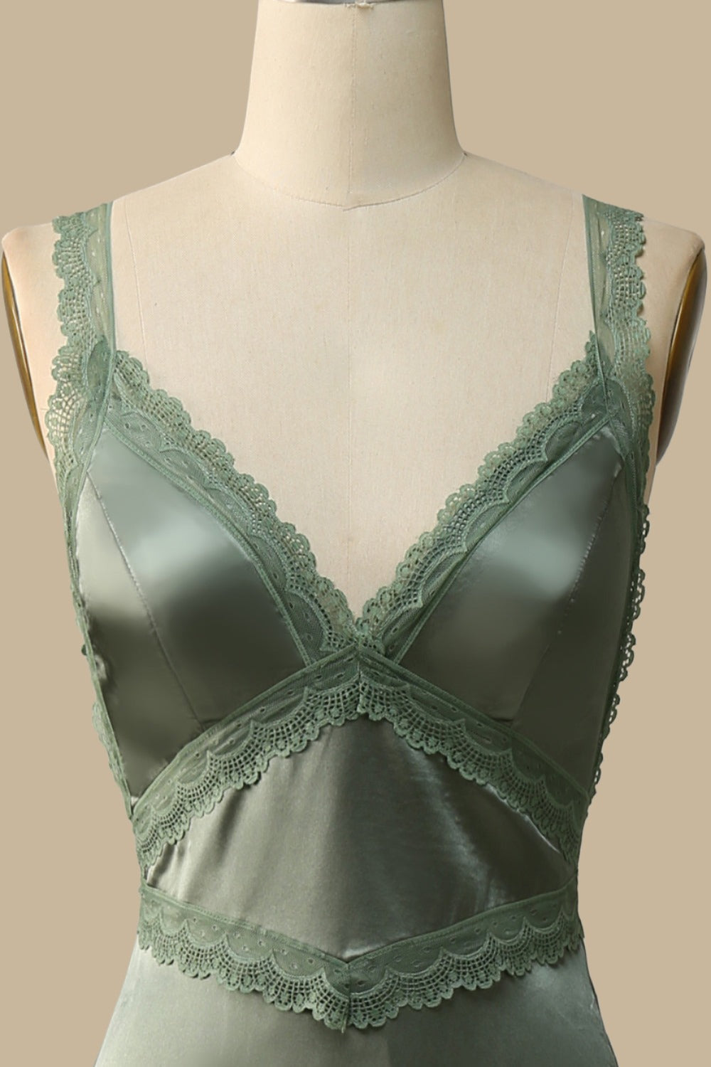 Elegant V-Neck Lace Tie-Back Maxi Dress for Special Occasions