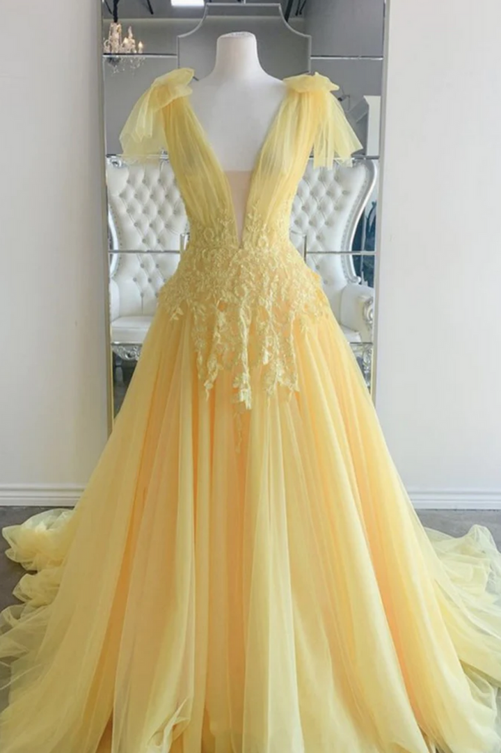 Yellow Deep V-Neck A-Line Tulle Long Evening Gown