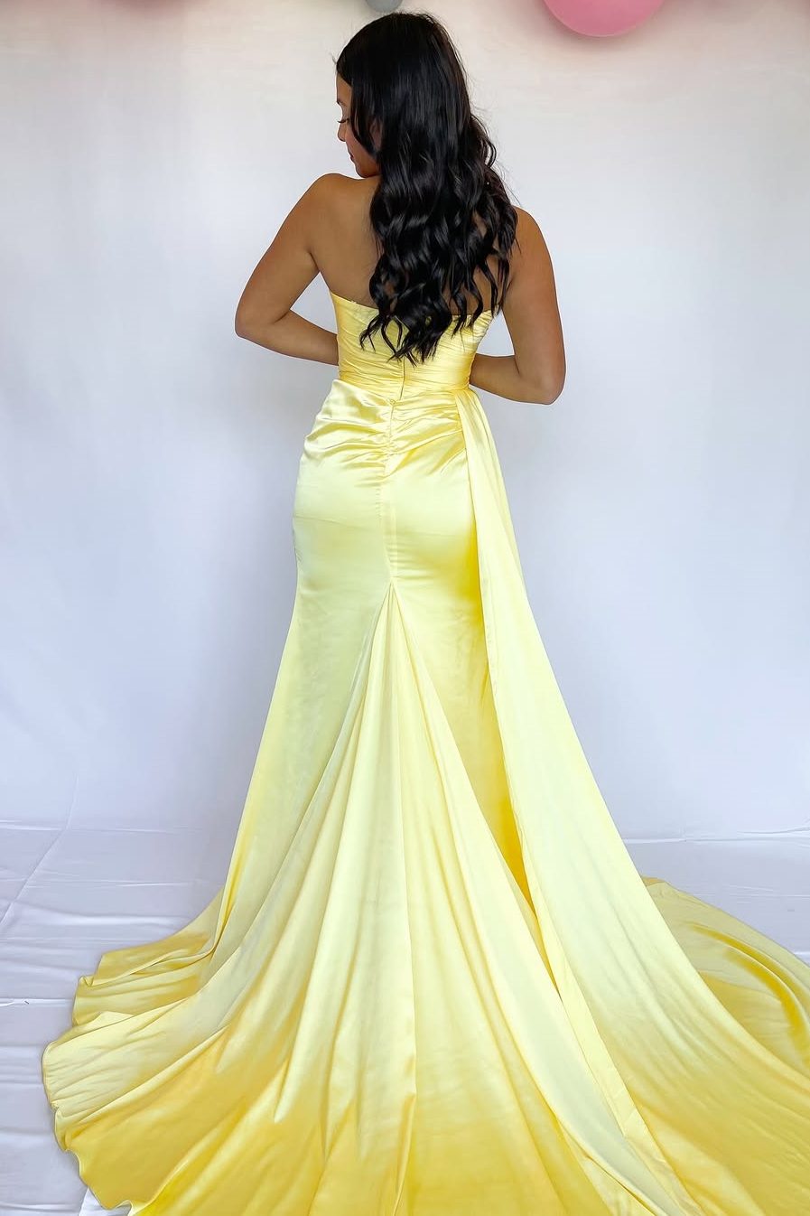 Elegant Strapless Pleated Satin Sleeveless Formal Prom Dress with Slit