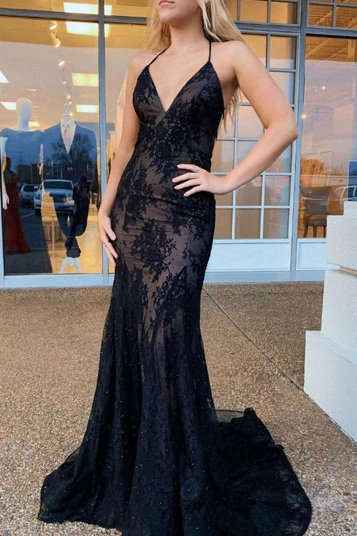 V-Neck Spaghetti Strap Mermaid Prom Dress with Lace Appliques