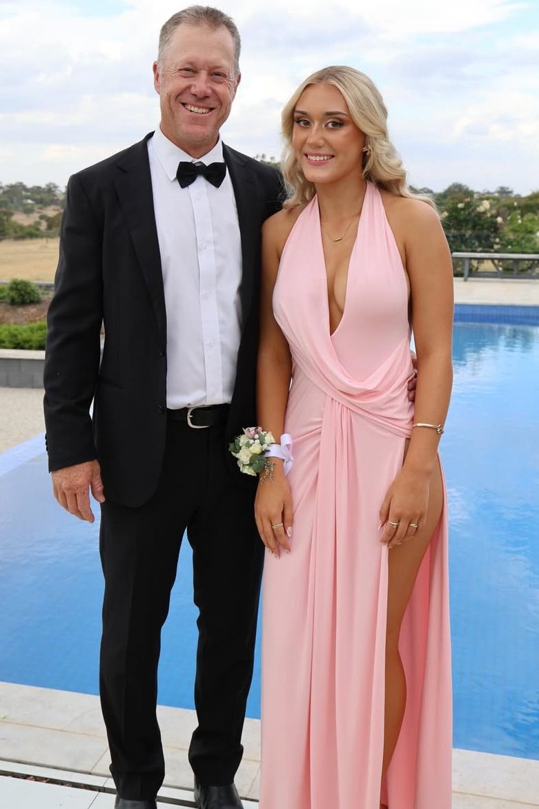 Halter V-Neck Pleated Sleeveless Long Prom Dress High Slit