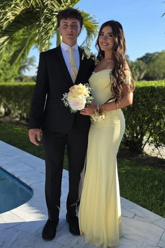 Off-Shoulder Yellow Pleated Mermaid Long Prom Evening Gown