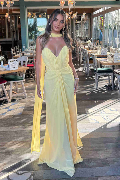 Yellow Strapless V-Neck Pleats Sleeveless Long Prom Dress