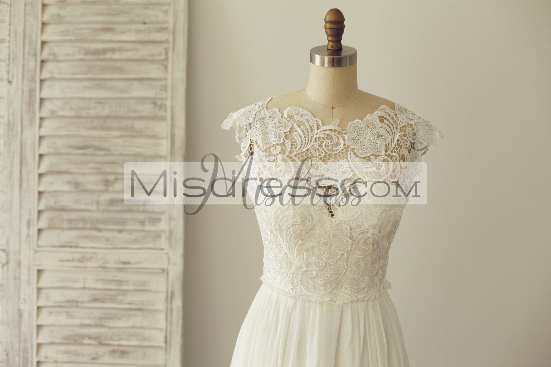 Boho Beach V Open Back Cap Lace Chiffon Wedding Dress - Bridal Dresses