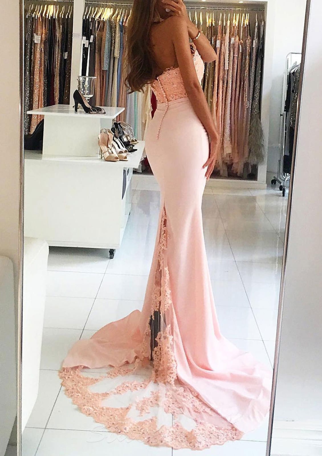 Elastic Satin Court Train Trumpet/Mermaid Sleeveless Halter