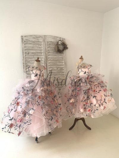 Embroidery Lace Tulle Cap Sleeves Keyhole Back Wedding Flower Girl Dress Kids Party Dress