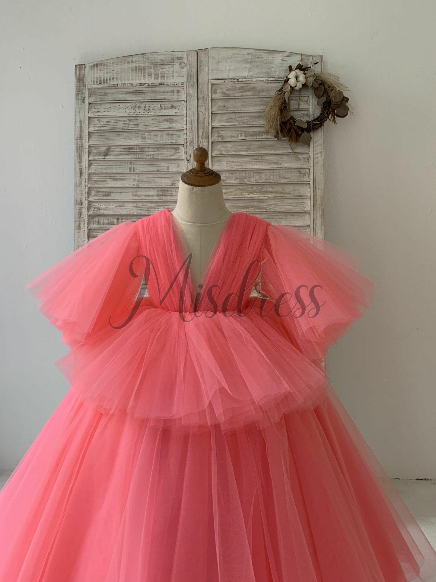 Fluffy Sleeves V Neck Coral Yellow Tulle Wedding Flower Girl Dress Kids Princess Party Dress