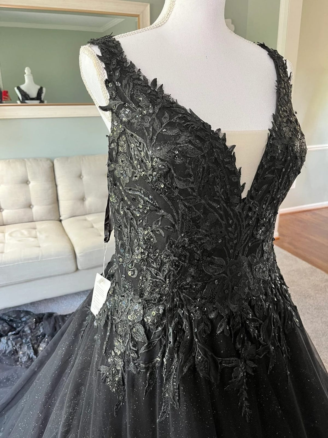 Glitter Embroidered Lace A-line Cathedral Gothic Black Wedding Dress Glitter Embroidered Lace A-line Cathedral Gothic Black Wedding Dress