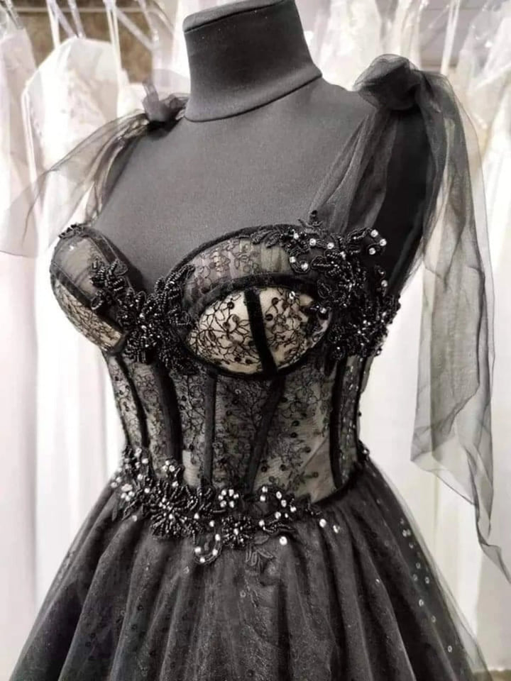 Glitter Lace Tulle Sweetheart Corset Court Black Wedding Dress
