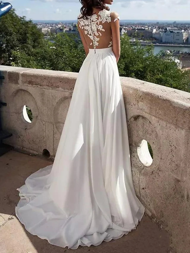 Vestido de Novia de Encaje y Satén con Abertura, Corte A, Cola Barrida, Manga Casquillo y Escote Barco para Playa