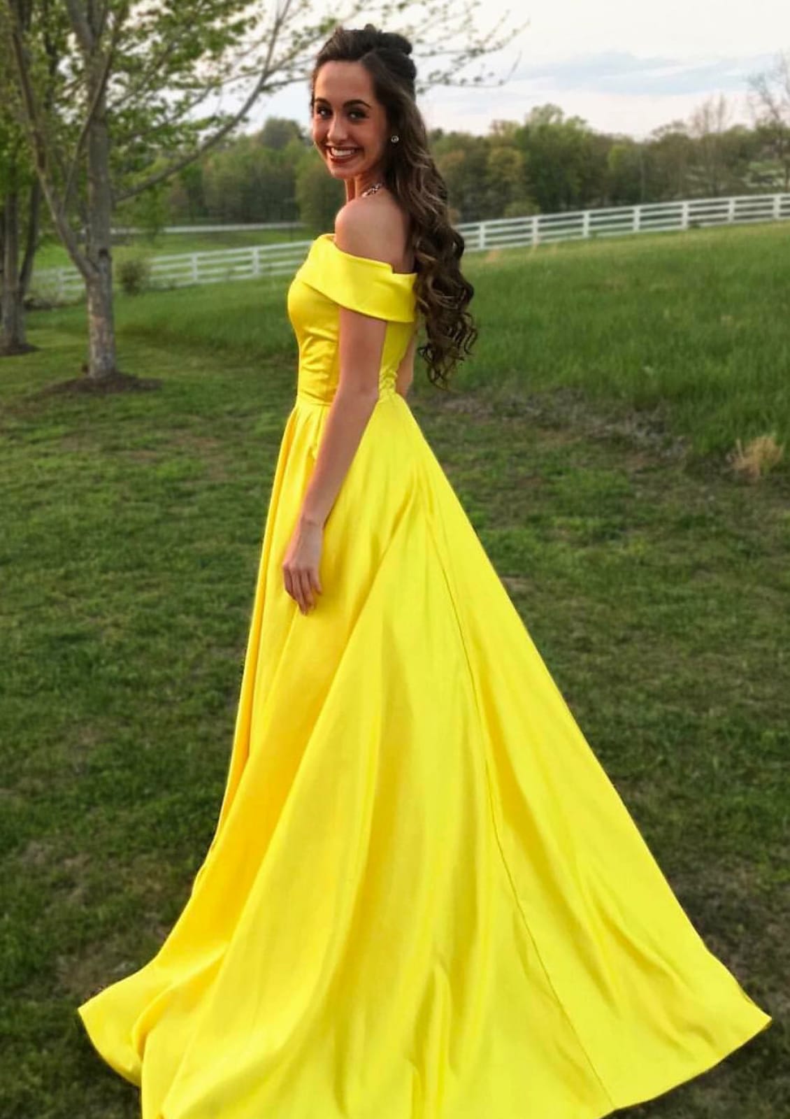 A-line Off Shoulder Straight Neck Sleeveless Sweep Train 