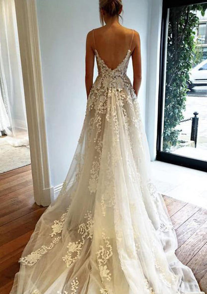 A-line Spaghetti Straps V Back Court Train Tulle Wedding 