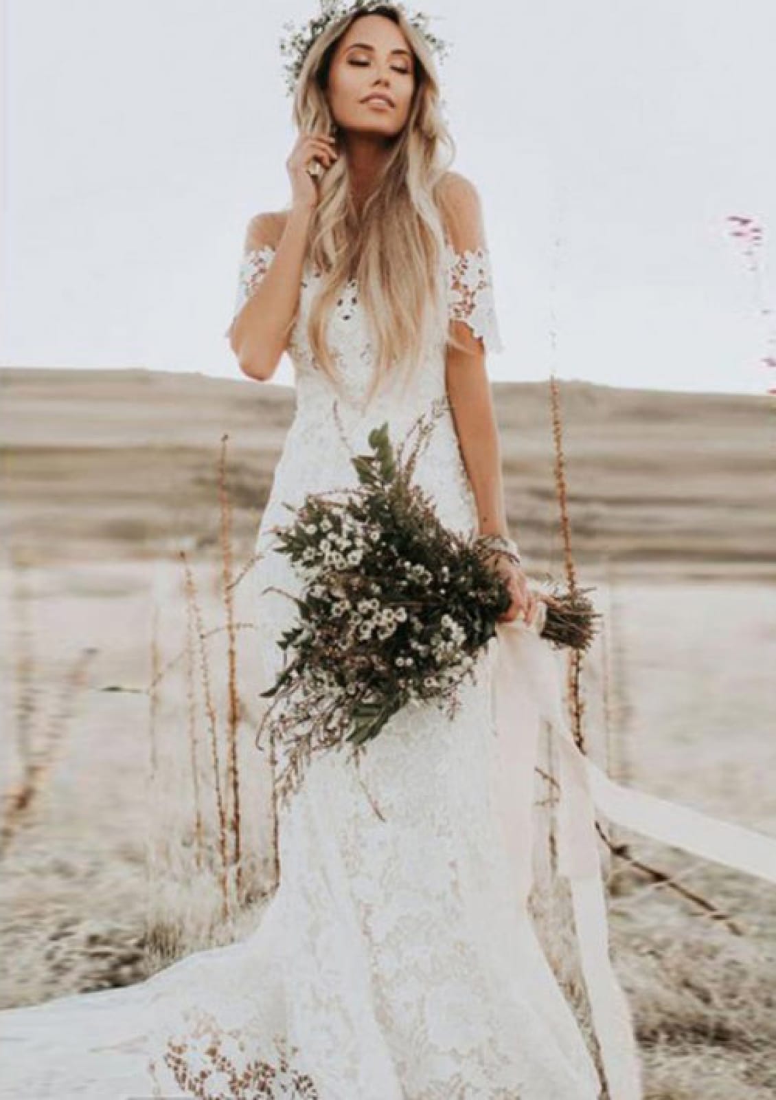 Mermaid Scalloped Neck Off Shoulder Court Lace Wedding Dress