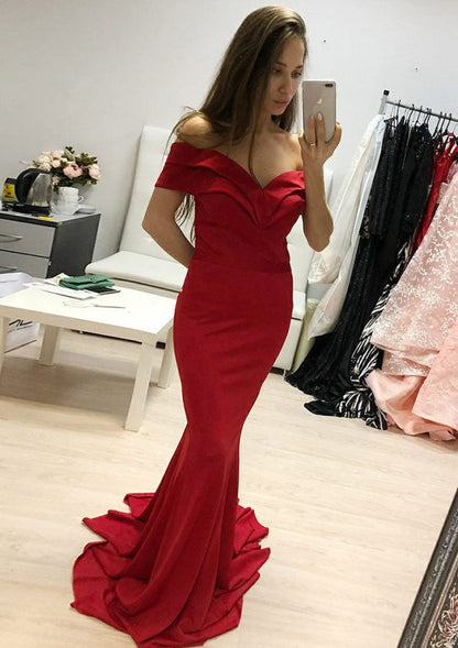 Trumpet/Mermaid Off-the-Shoulder Short Sleeve Sweep Train