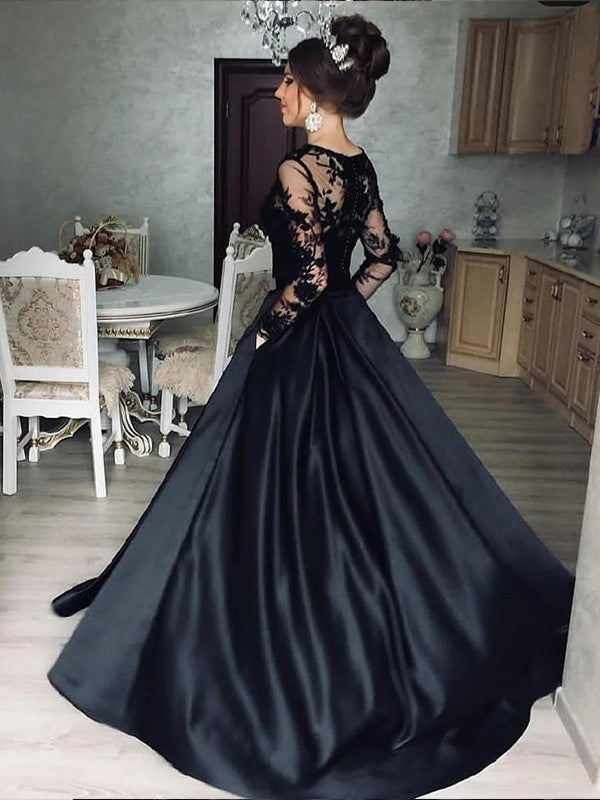 black floral long sleeve wrap dress CurveWow Long Sleeve Wrap Dress Black/White Floral – Curvewow main image 1