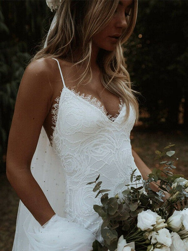 Vestido de novia de encaje con cuello en V, tirantes, sin mangas y cola de sirena