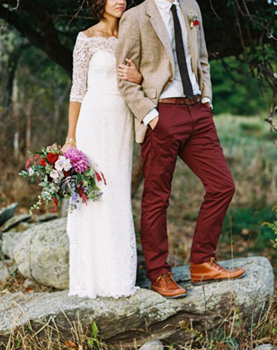 Robe de mariée colonne en dentelle à épaules dénudées avec manches 3/4