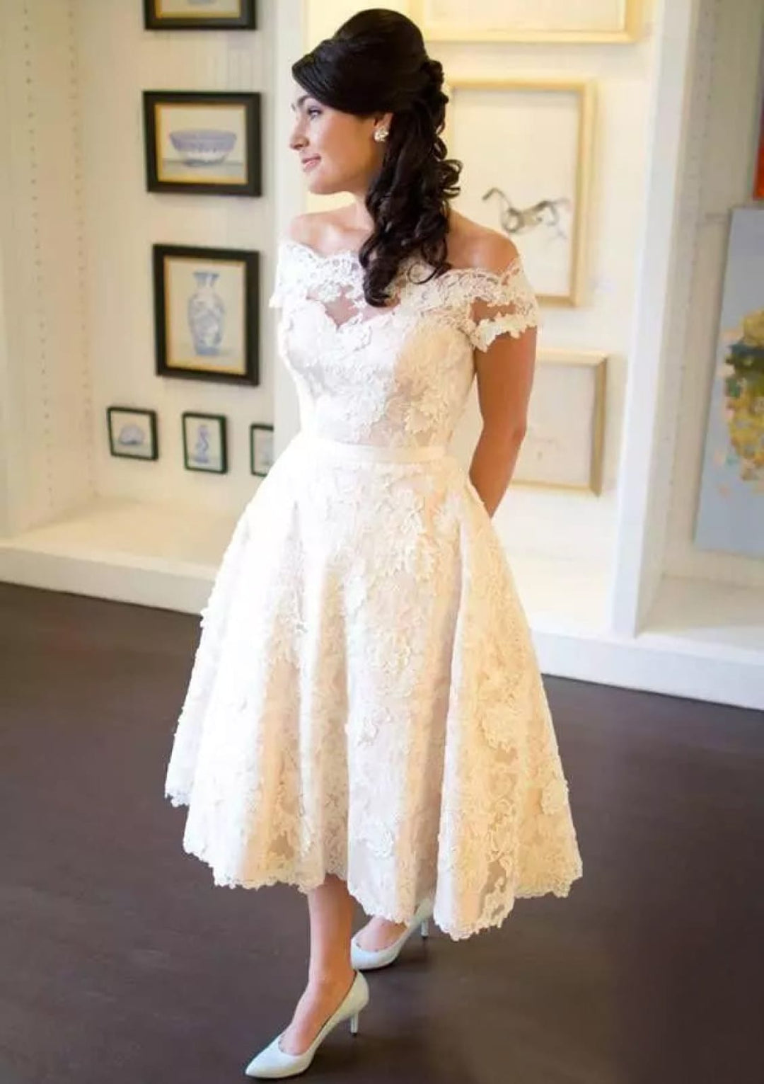 tea length princess wedding dresses Wedding Dress 2026 Tulle A-line Tea-Length Scoop Ivory Short Sleeves