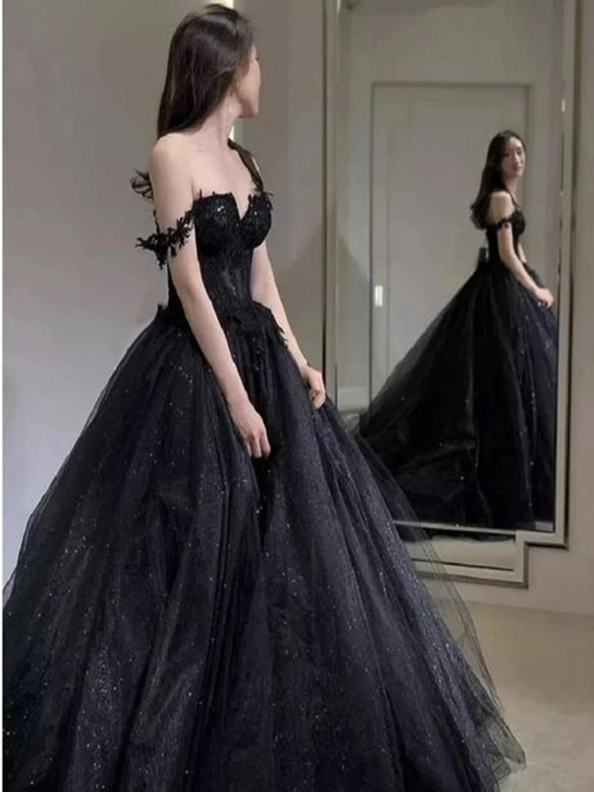 Princess Sweetheart Off Shoulder Glitter Black Tulle Wedding Dress ...