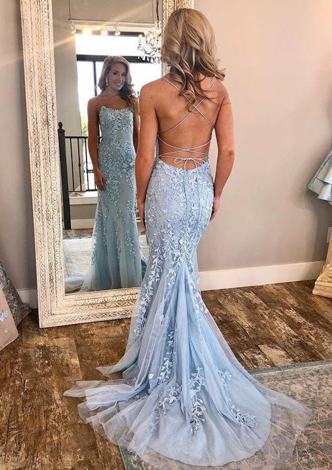 wisteria prom dress Sheath/Column Spaghetti Straps Prom Dress in Wisteria