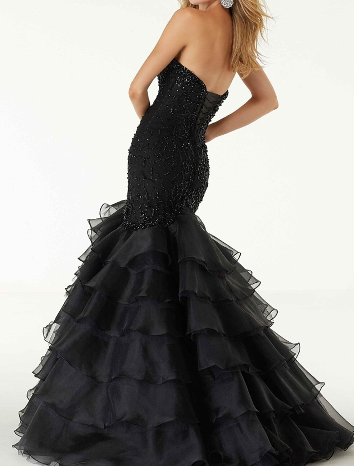 Mermaid Beaded Strapless Sweetheart Ruffles Organza Black Wedding Dress Mermaid Beaded Strapless Sweetheart Ruffles Organza Black Wedding Dress